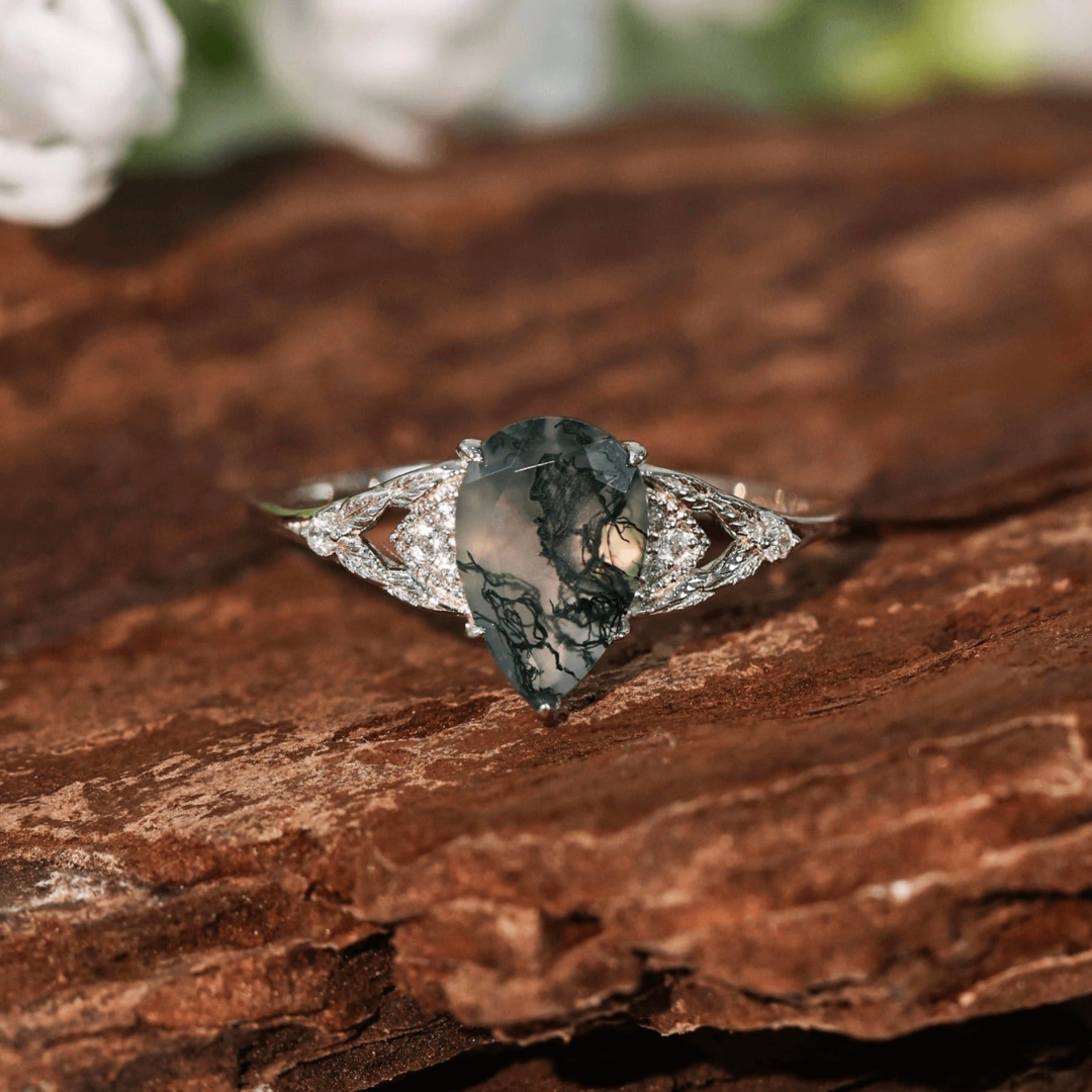 Silver Semi  Precious Emerald Pear Ring
